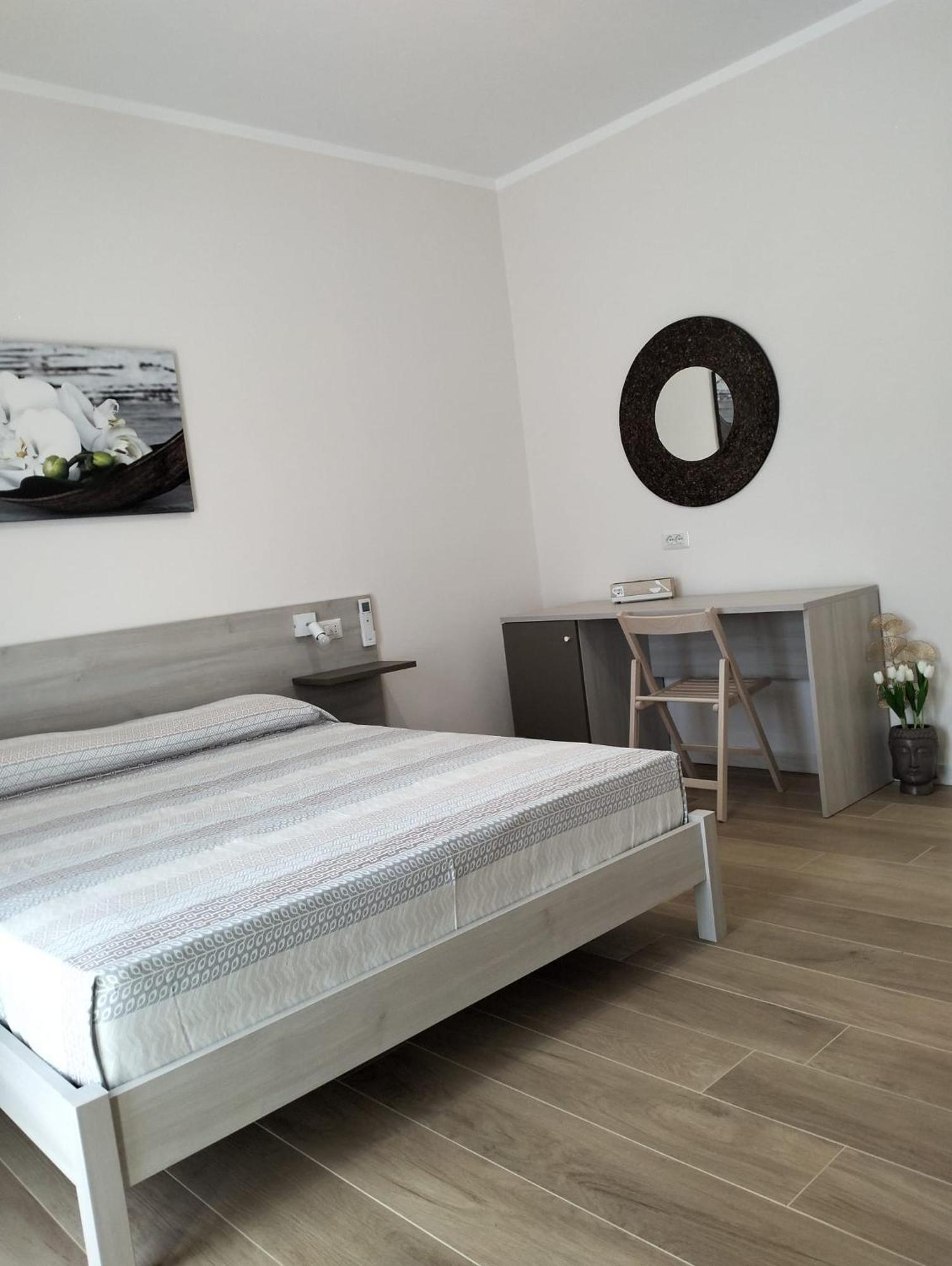 Готель Lilly'S House Мурта-Марія Екстер'єр фото